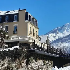 hotel-de-londres-luz-saint-sauveur.midi-pyreneeshotels.com/