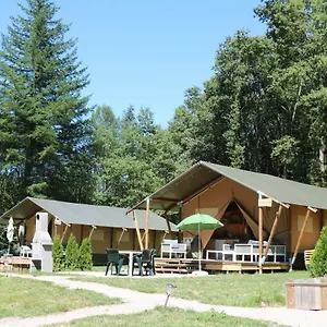 Domaine Chez Jem Village de vacances Le Breuil (Allier)