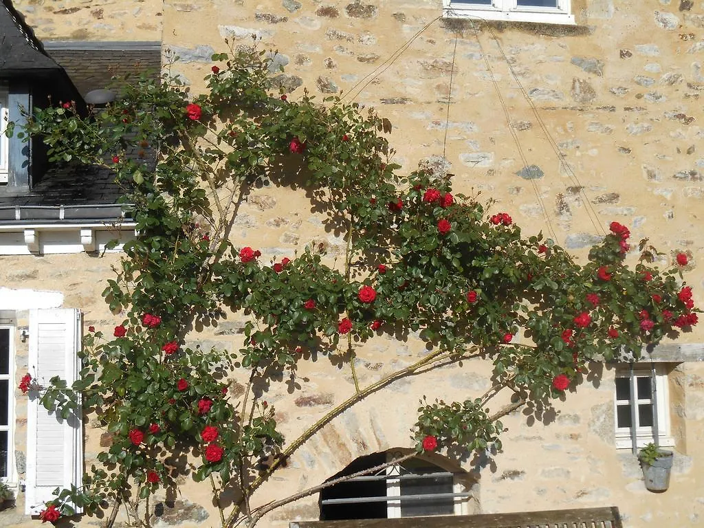 Au Presbytère de Dagmar Erbrée France
